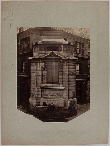 Fontaine des Haudriettes, 53, rue des Archives, 3eme arrondissement, Paris, 1877 (b  /  w photo)