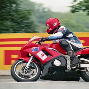 Damien Brady (Yamaha) 2002 Production 600 TT