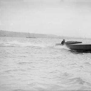 The hydroplane Columbine under way. Creator: Kirk & Sons of Cowes