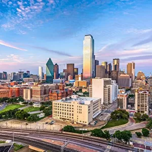 Dallas, Texas, USA downtown city skyline